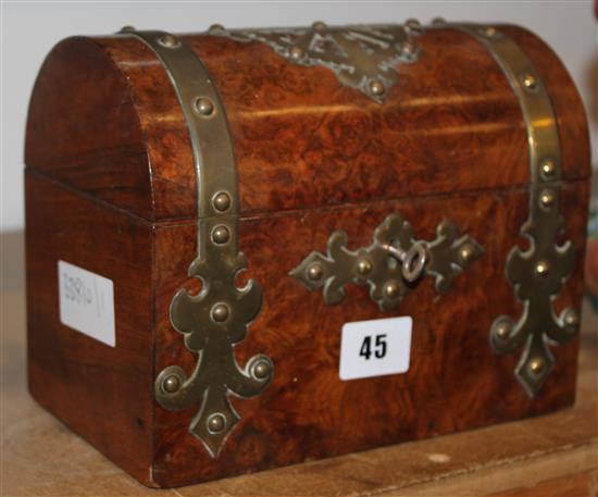 Victorian walnut dome top box